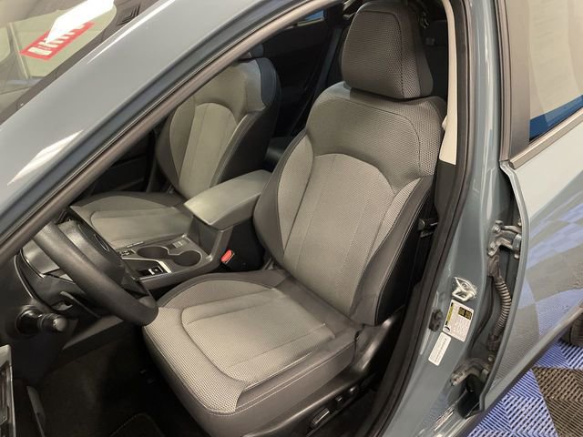 Used 2024 Subaru Crosstrek 2.0i Premium AWD/4WD image 11