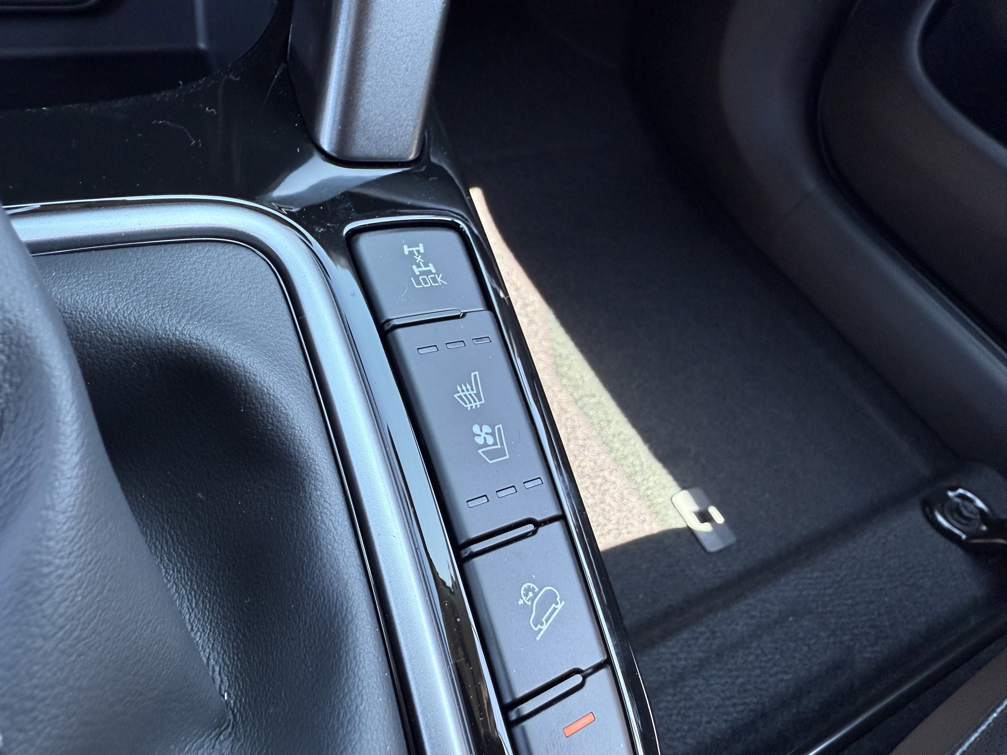 New 2026 Kia Seltos SX w/ SX Sunroof Package image 10