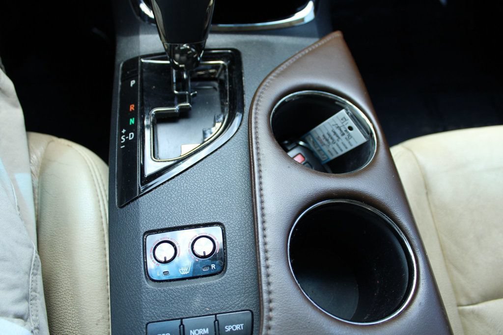 Used 2015 Toyota Avalon XLE Touring FWD image 19