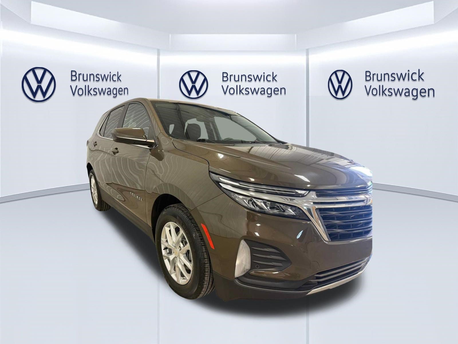 Used 2024 Chevrolet Equinox LT FWD image 10