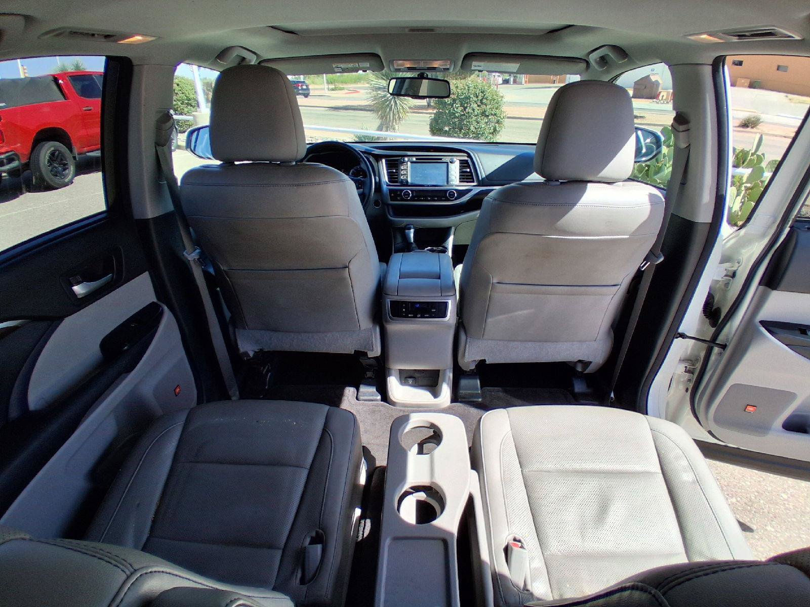 Used 2014 Toyota Highlander Limited FWD image 23