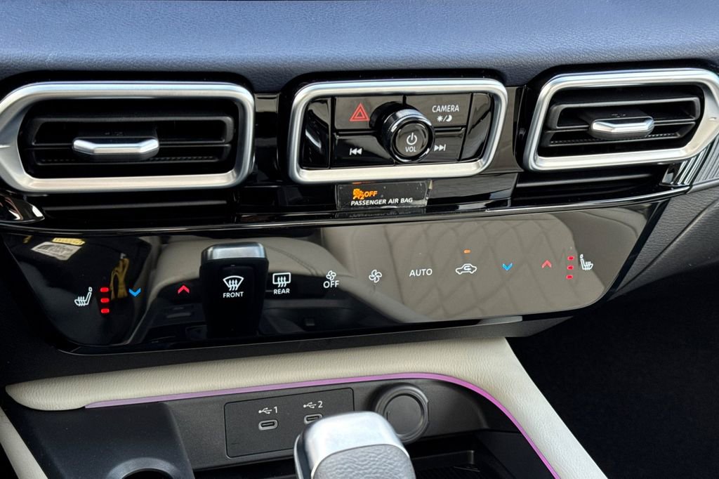 New 2026 Nissan Sentra SL w/ Floor Mat Package image 19