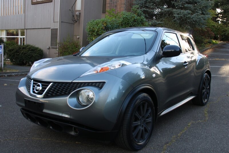 Used 2013 Nissan Juke SL w/ Midnight Edition