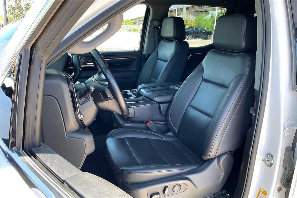 Used 2025 GMC Sierra 1500 SLT RWD image 24