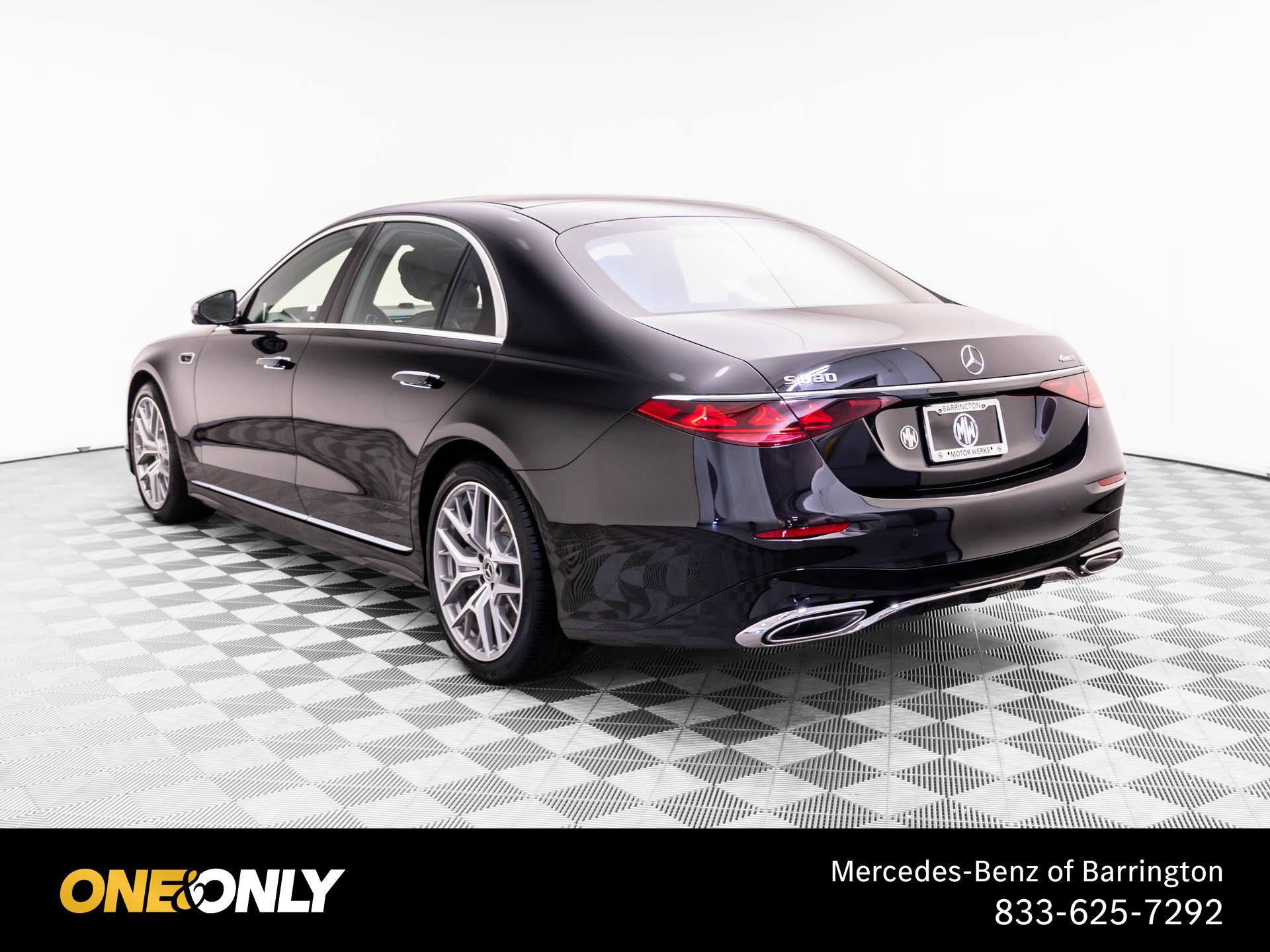 New 2027 Mercedes-Benz S 580 4MATIC Sedan image 3