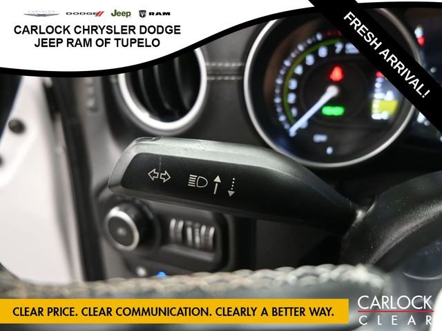 Used 2021 Jeep Wrangler Sahara w/ Cold Weather Group AWD/4WD image 17