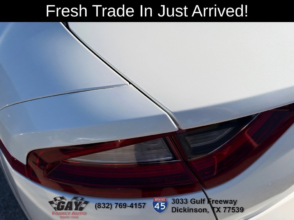 Used 2019 Kia Stinger GT1 RWD image 7