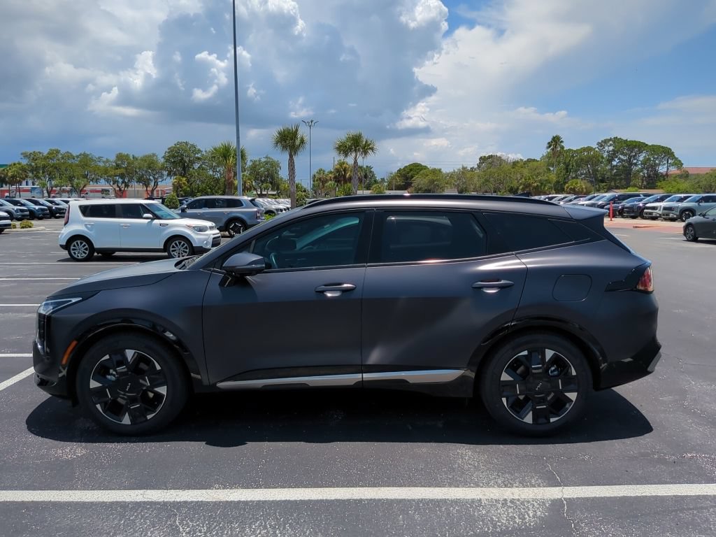Certified 2026 Kia Sportage SX FWD image 8