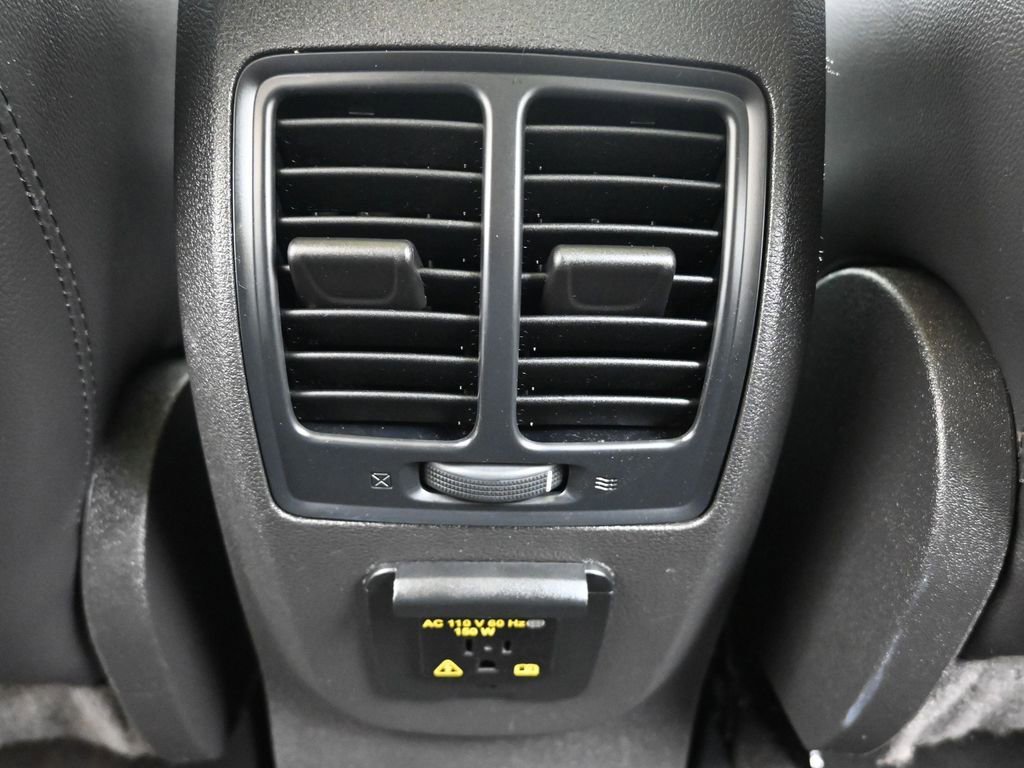 Used 2019 Ford Escape Titanium AWD/4WD image 17