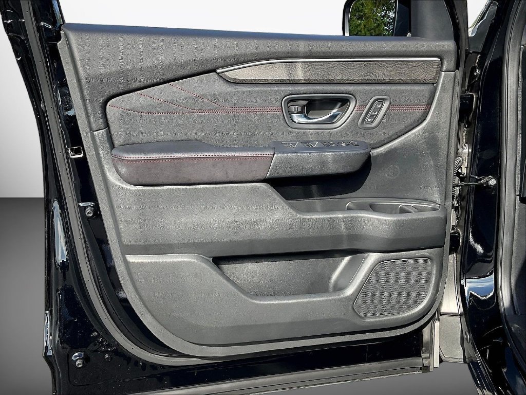 New 2026 Honda Pilot Black Edition image 26