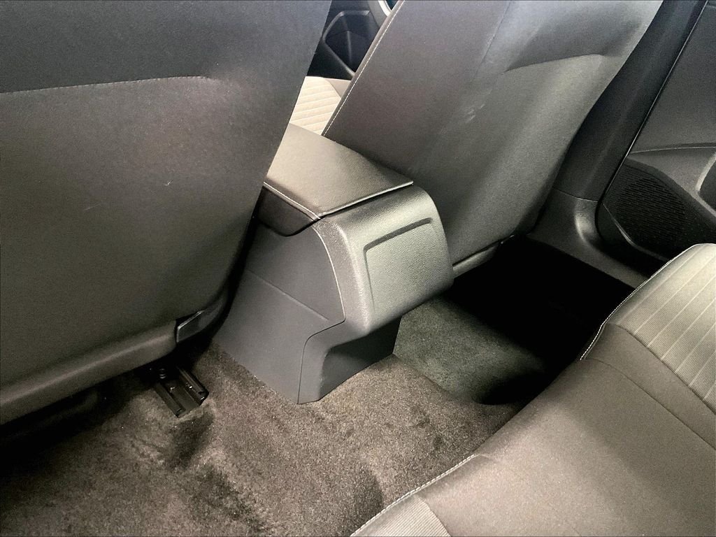 Used 2025 Volkswagen Jetta S FWD image 27