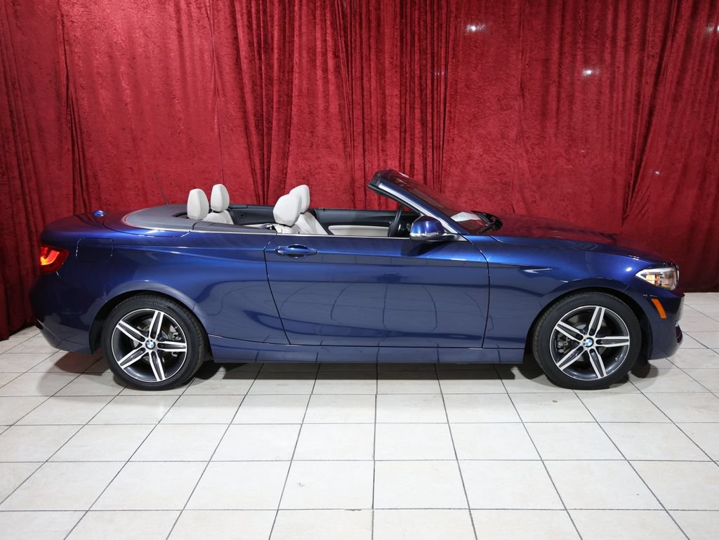 Used 2017 BMW 230i Convertible RWD image 10