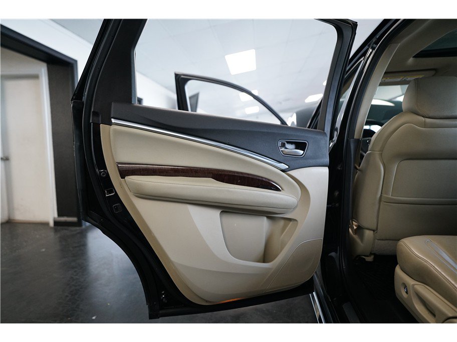 Used 2018 Acura MDX SH-AWD w/ Technology Package image 16