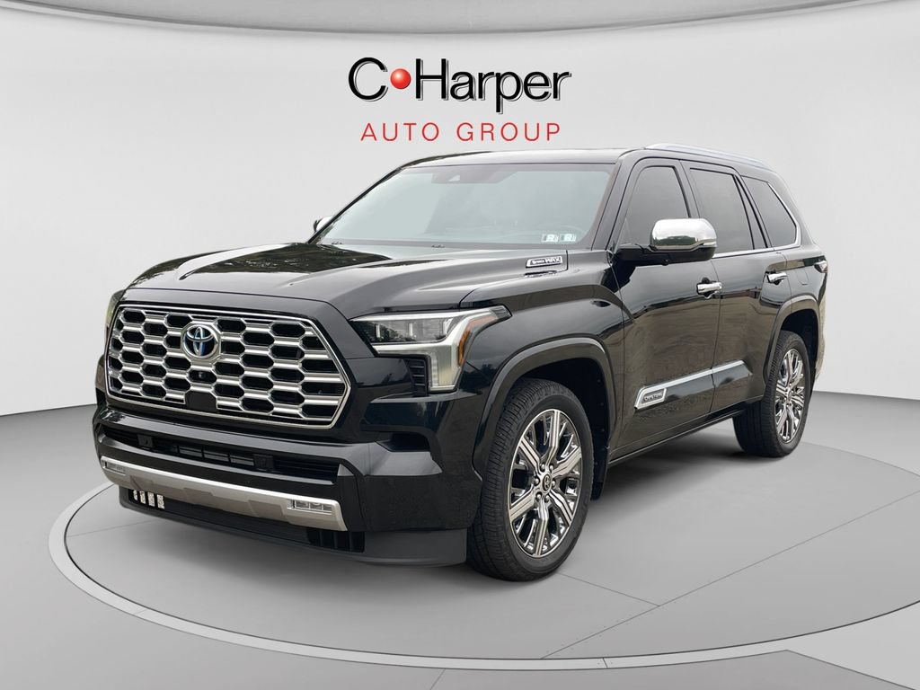 Used 2023 Toyota Sequoia Capstone AWD/4WD image 7