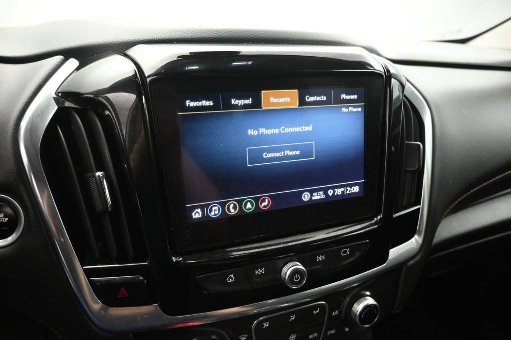 Used 2020 Chevrolet Traverse LT w/ LT Premium Package FWD image 14