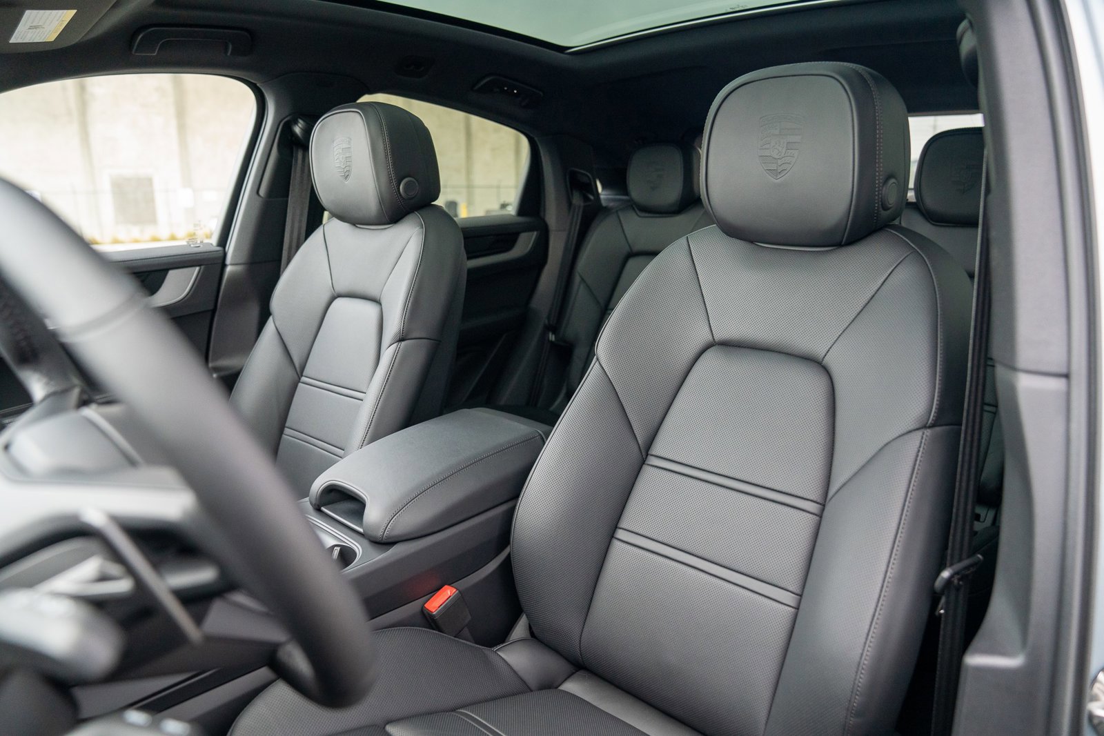 New 2026 Porsche Cayenne S image 5