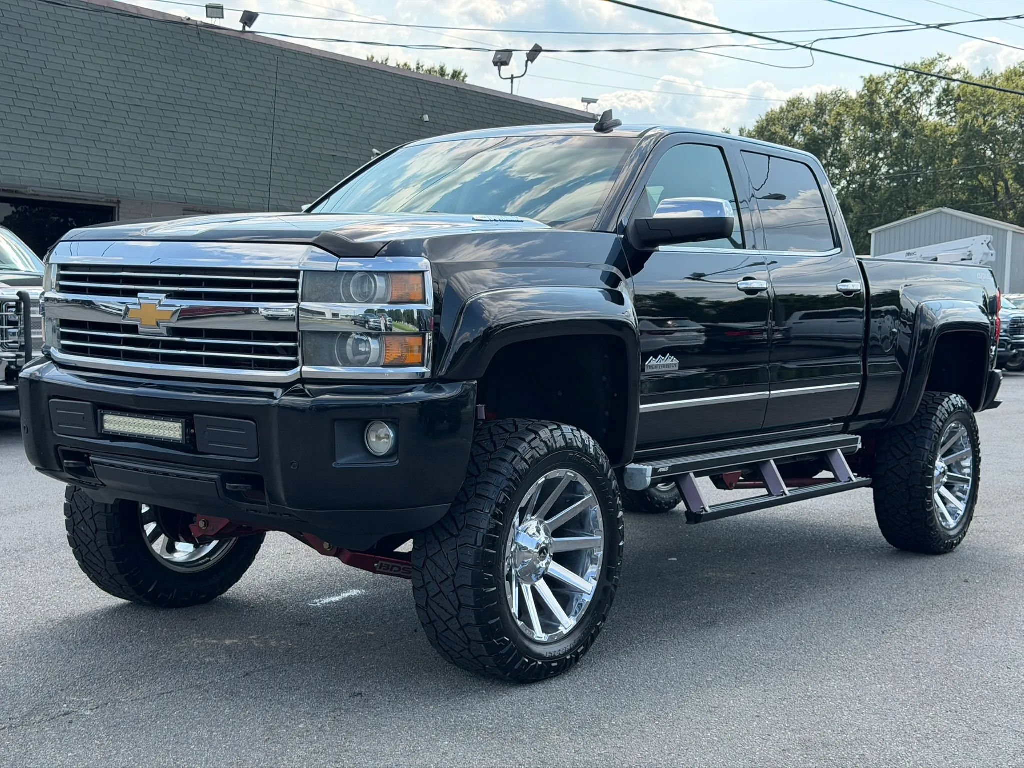 Used 2015 Chevrolet Silverado 2500 High Country w/ Duramax Plus Package AWD/4WD image 54