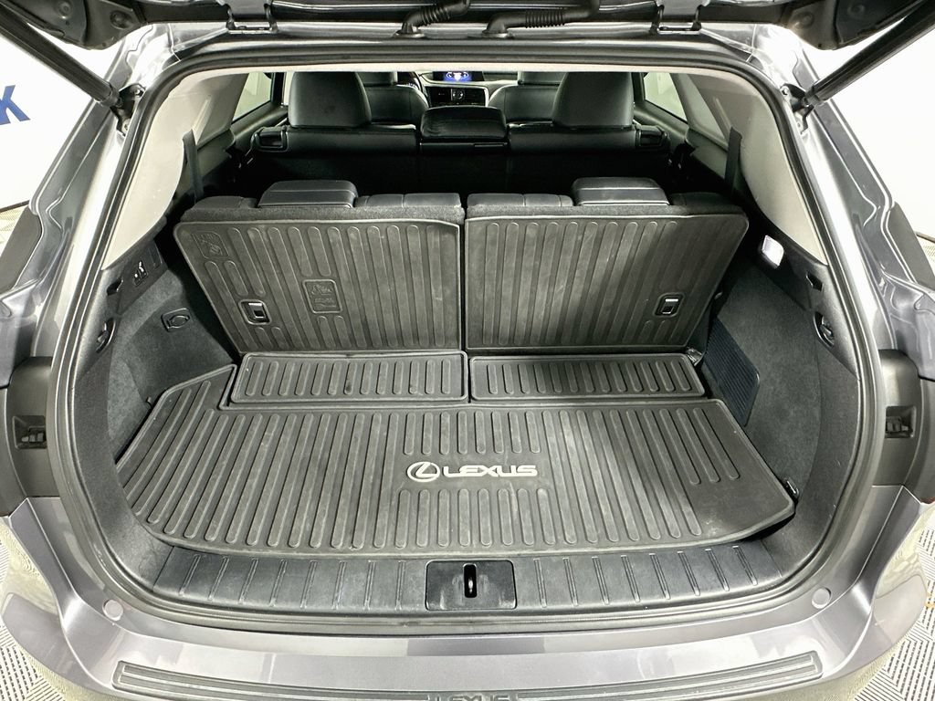 Used 2018 Lexus RX 350L FWD w/ Premium Package image 32