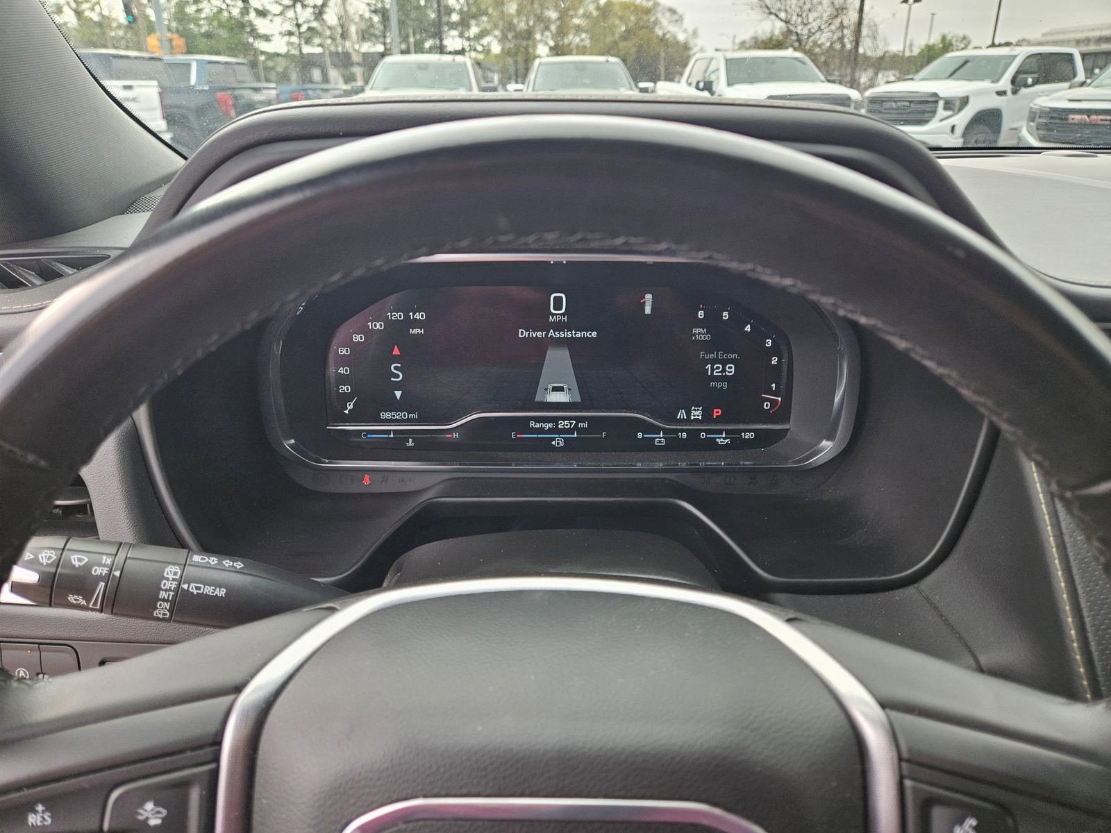 Used 2024 GMC Yukon SLT image 20