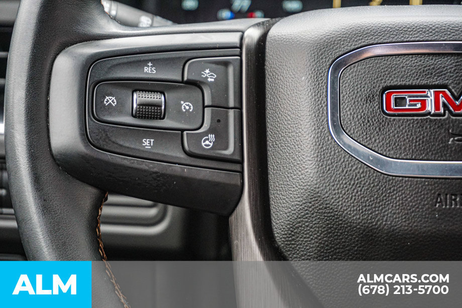 Used 2023 GMC Yukon XL AT4 AWD/4WD image 31