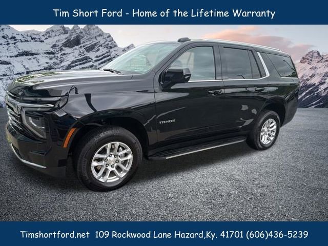 Used 2025 Chevrolet Tahoe LT AWD/4WD image 2