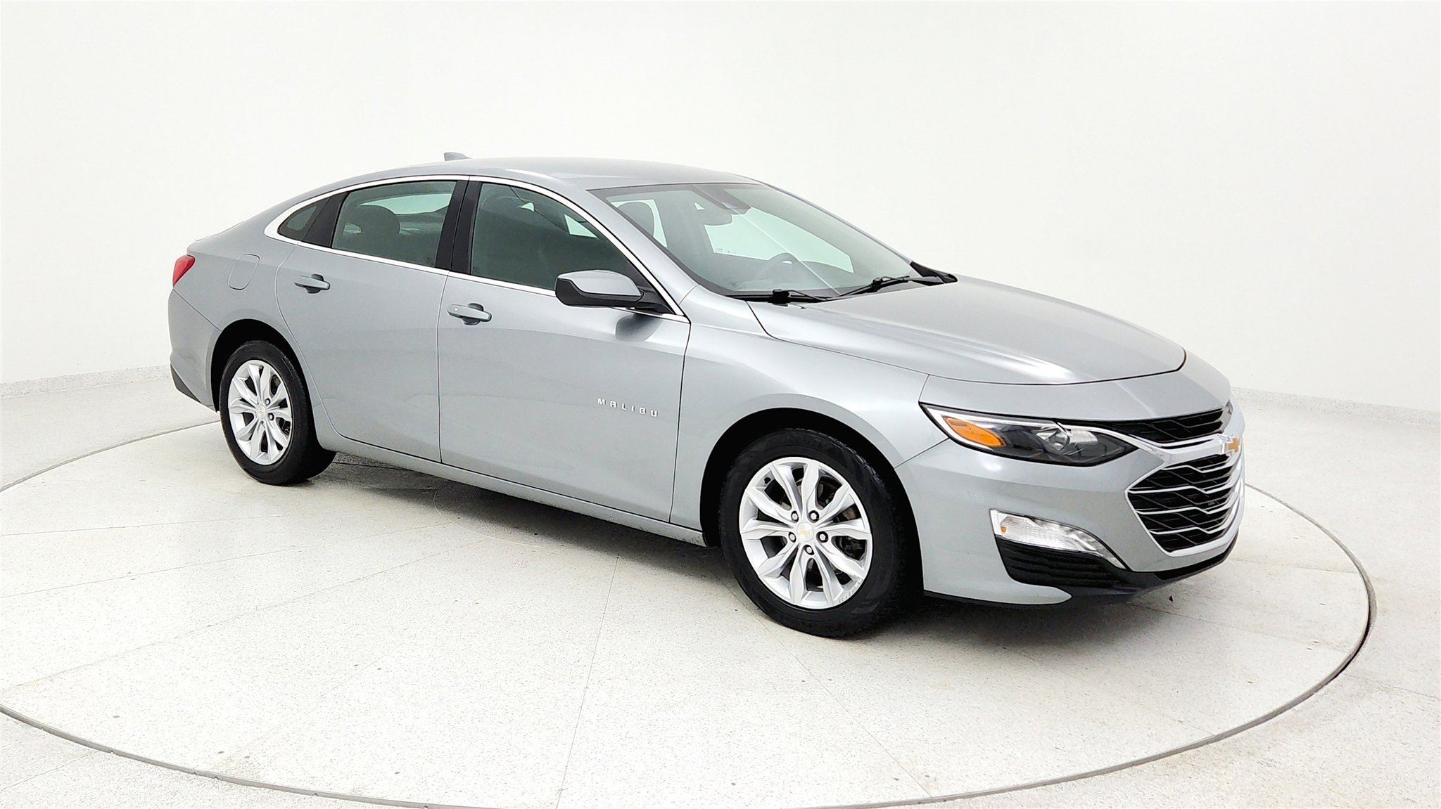 Used 2025 Chevrolet Malibu LT image 6
