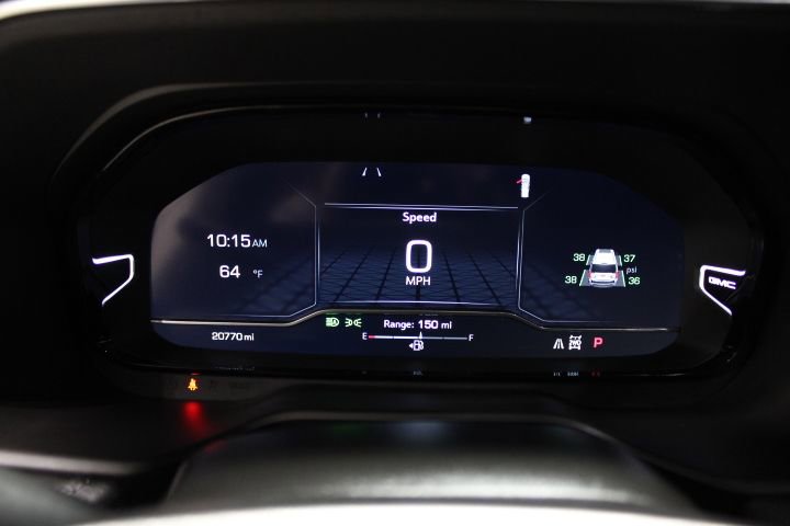 Used 2024 GMC Yukon XL Denali image 40