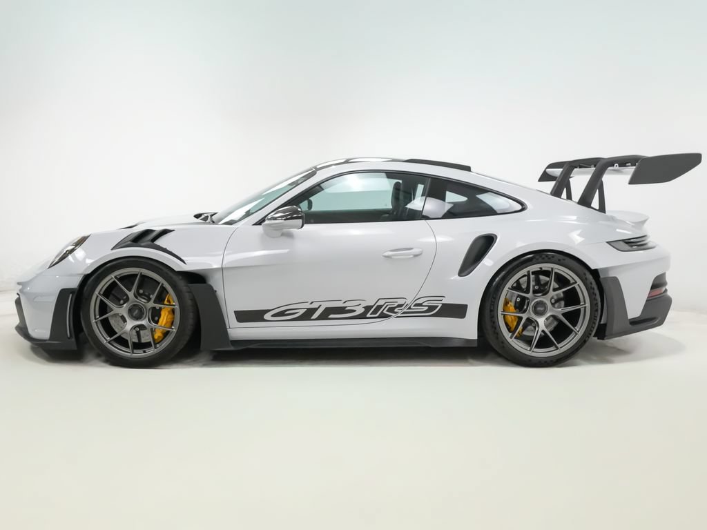 Used 2024 Porsche 911 GT3 RS w/ Weissach Package RWD image 2