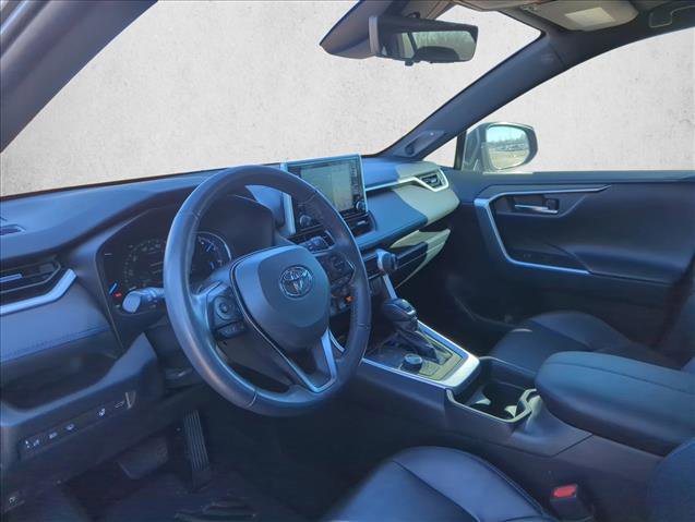 Used 2020 Toyota RAV4 XSE image 7