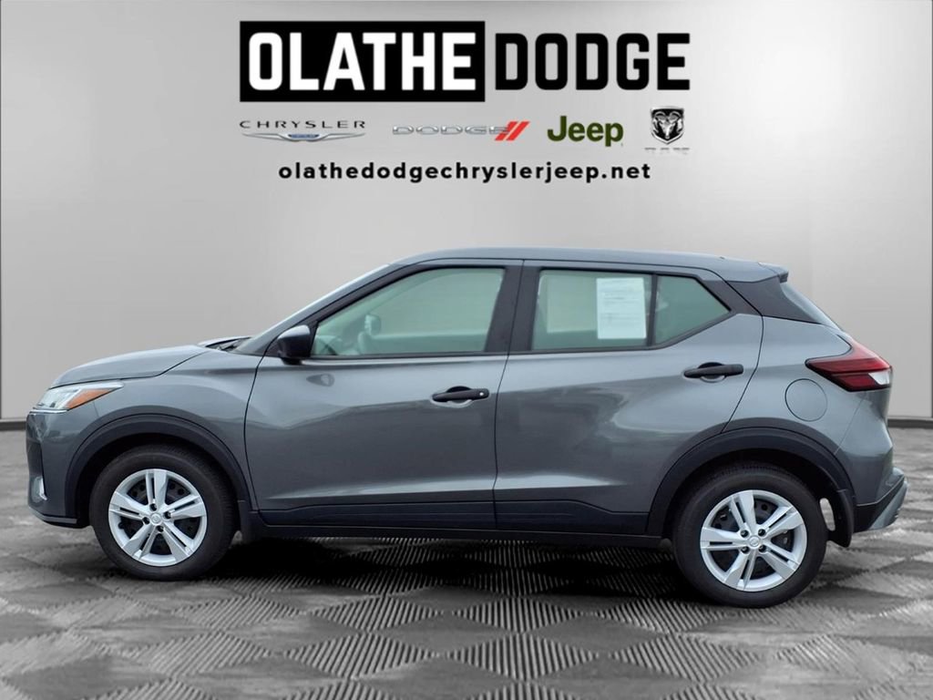 Used 2025 Nissan Kicks Play S FWD image 20