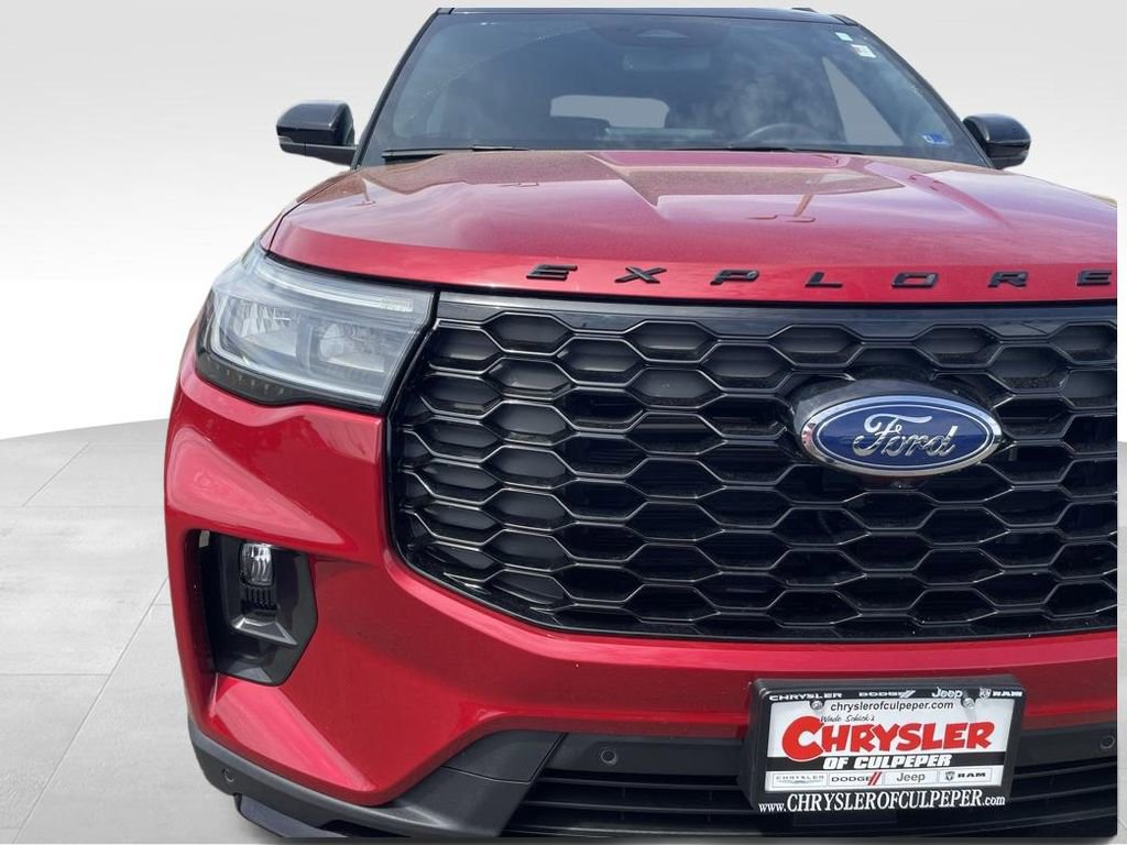 Used 2025 Ford Explorer ST AWD/4WD image 23