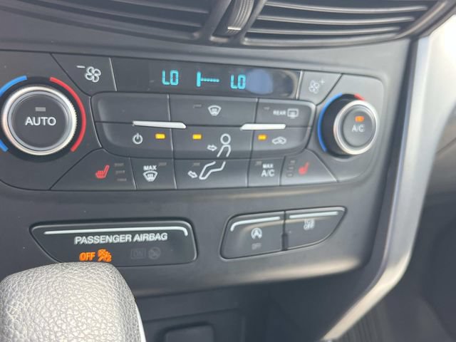 Used 2018 Ford Escape SE w/ SE Sync 3 Package FWD image 34