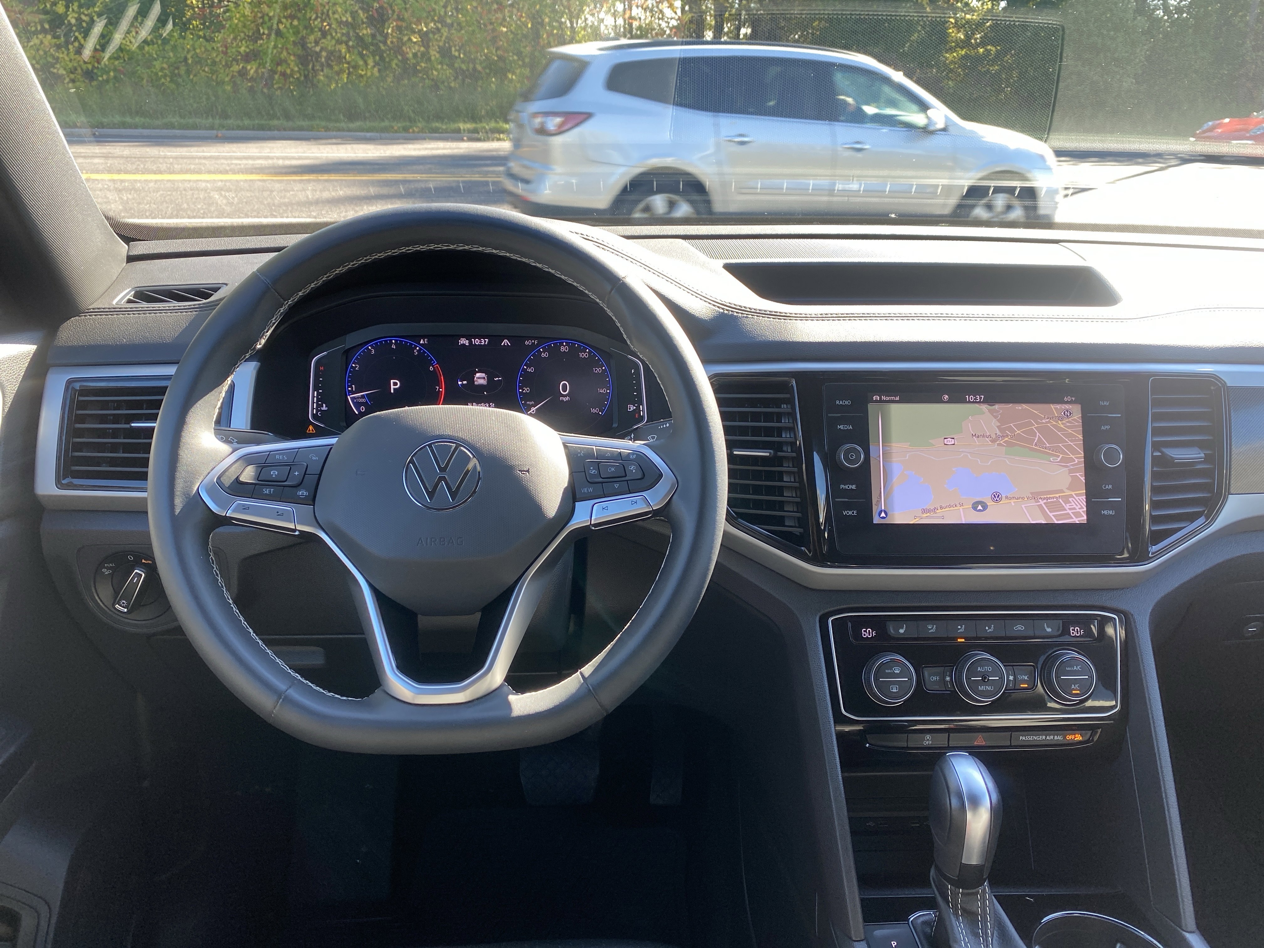 Used 2021 Volkswagen Atlas Cross Sport SEL image 14