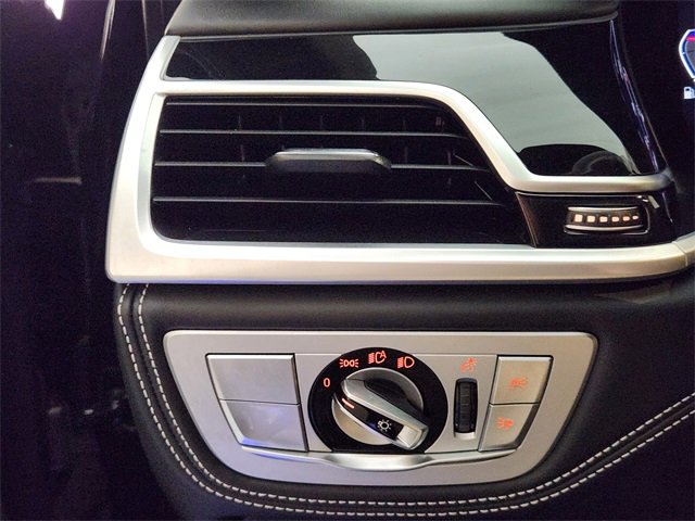 Used 2022 BMW ALPINA B7 xDrive ALPINA B7 xDrive w/ Luxury Rear Seating Package image 23