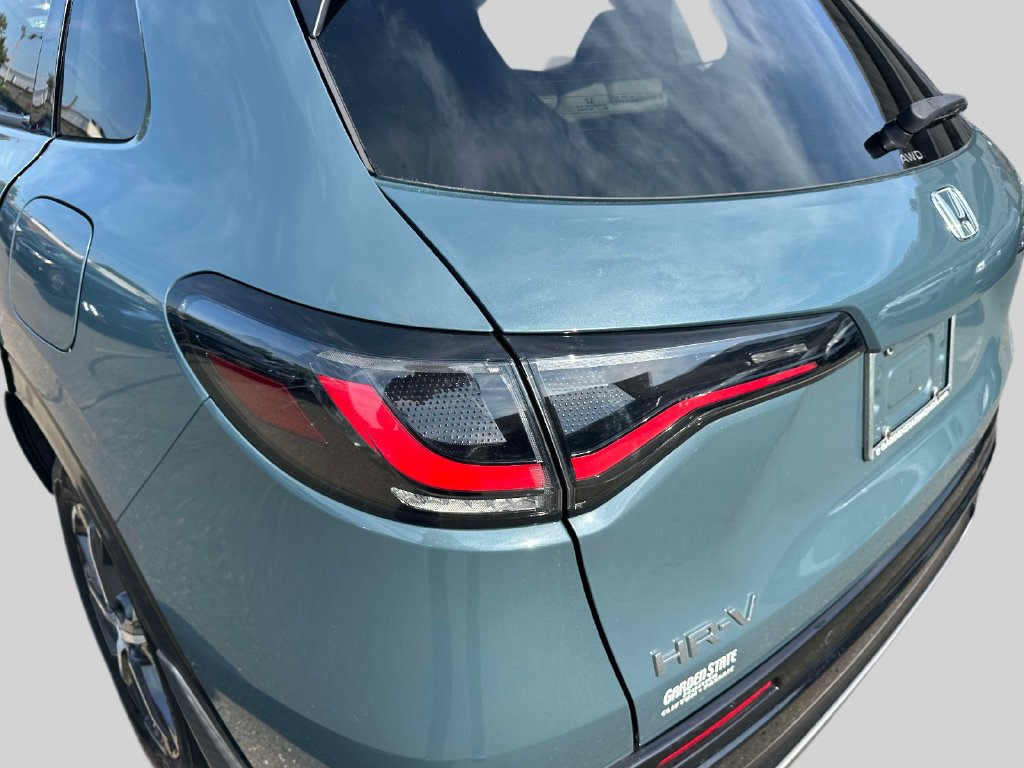 Certified 2024 Honda HR-V EX-L image 8