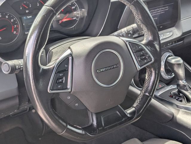 Used 2024 Chevrolet Camaro LT w/ Technology Package image 9