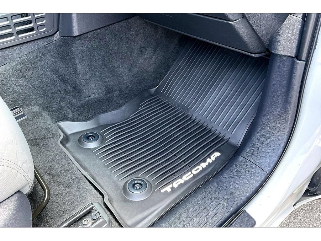 Used 2024 Toyota Tacoma SR5 RWD image 44