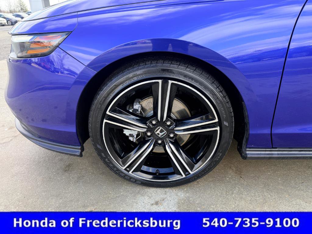 Used 2023 Honda Accord Sport image 10