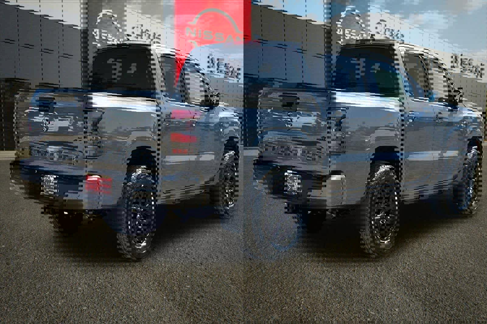 New 2026 Nissan Frontier SV image 3