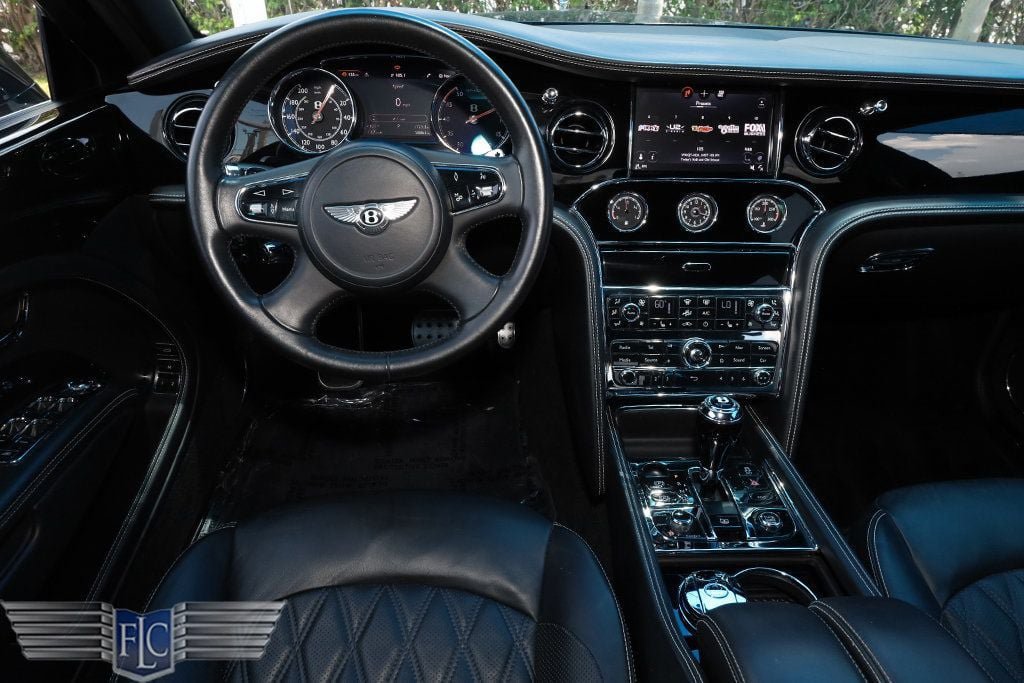 Used 2017 Bentley Mulsanne RWD image 22