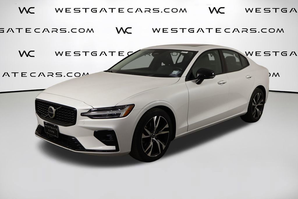 Used 2024 Volvo S60 B5 Core image 1