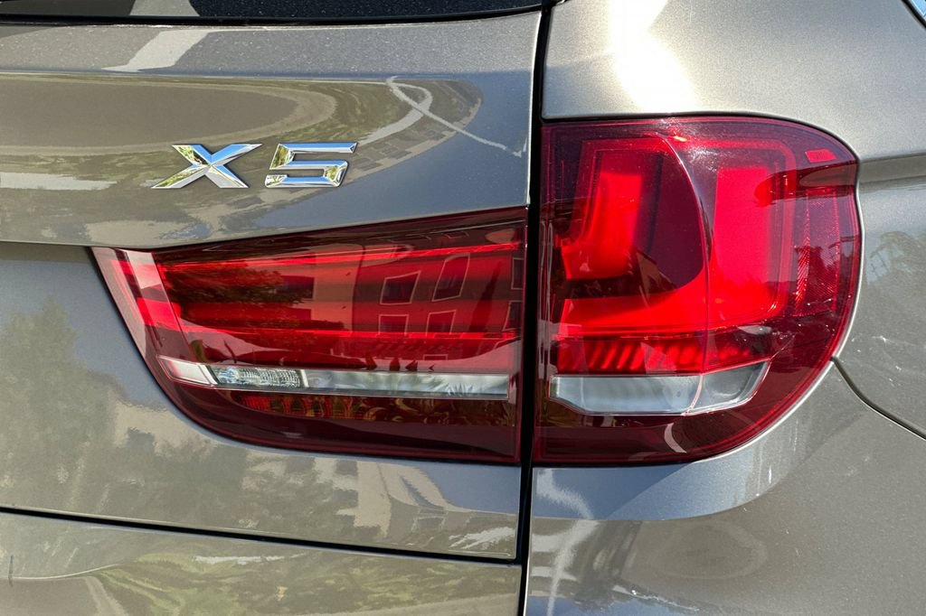 Used 2017 BMW X5 xDrive35i AWD/4WD image 34