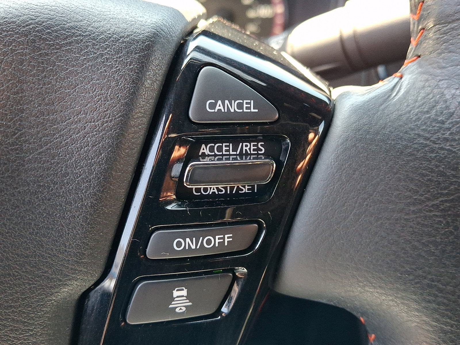 Used 2023 Nissan Frontier PRO-4X w/ Pro-4X Premium Package AWD/4WD image 24