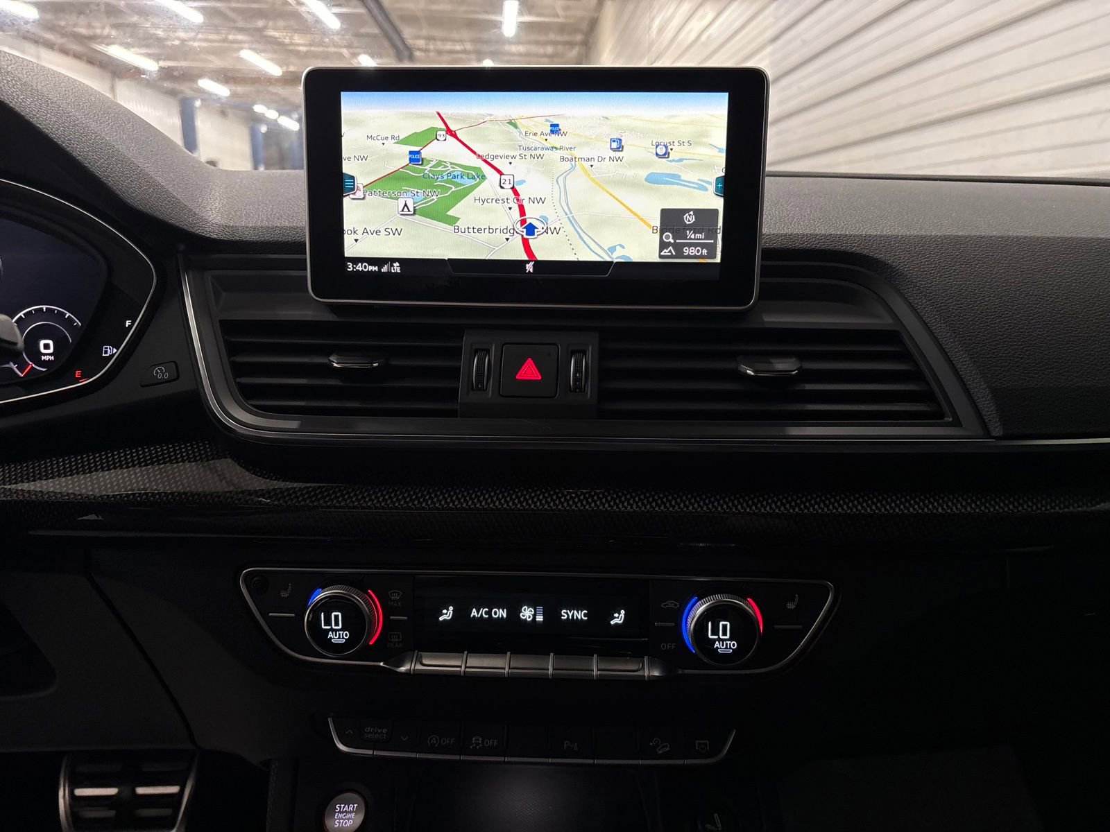Used 2018 Audi SQ5 Prestige w/ Prestige Package AWD/4WD image 18