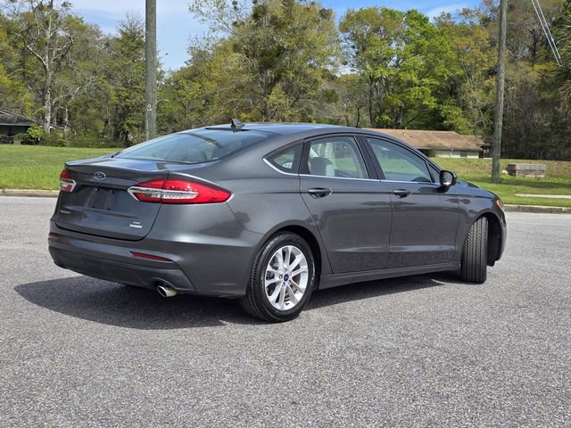 Used 2020 Ford Fusion SE w/ Fleet SE Value Package image 5
