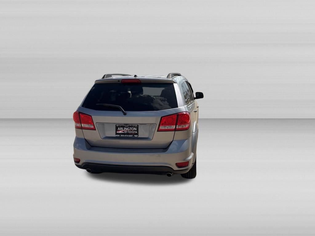 Used 2019 Dodge Journey SE w/ Blacktop Package FWD image 5