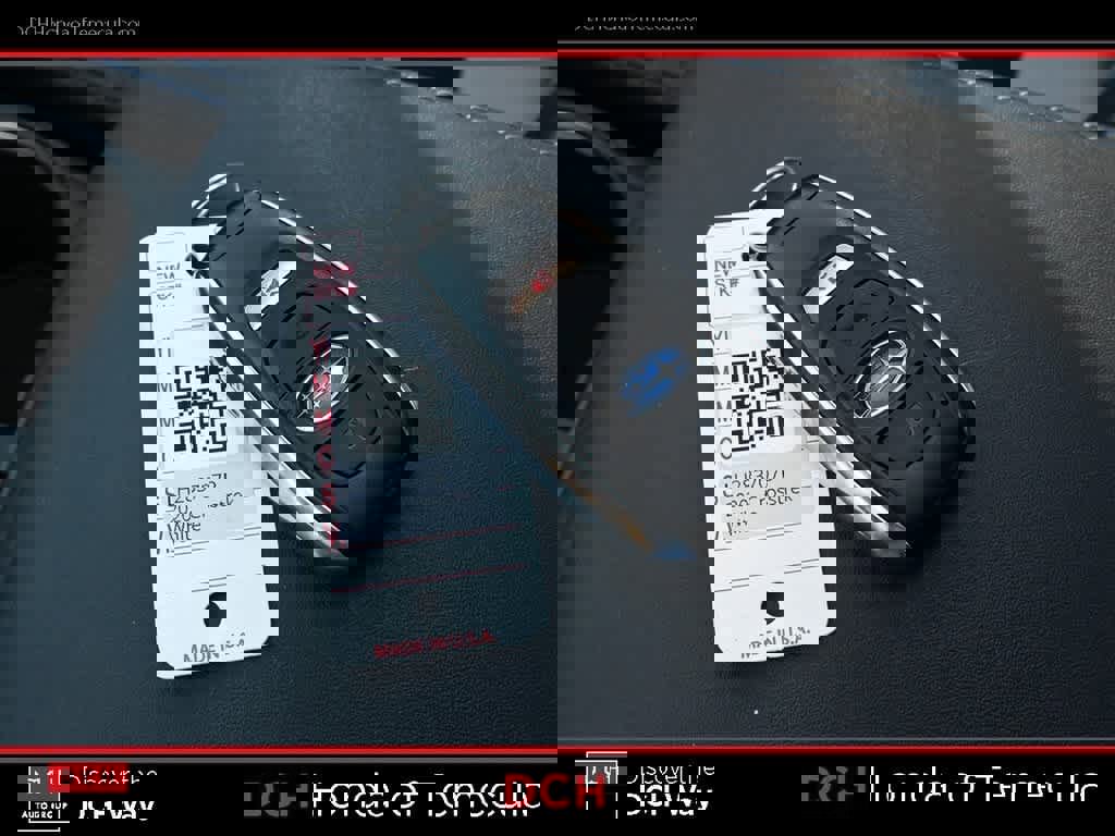 Used 2020 Subaru Crosstrek Hybrid w/ Moonroof Package w/Navigation image 15