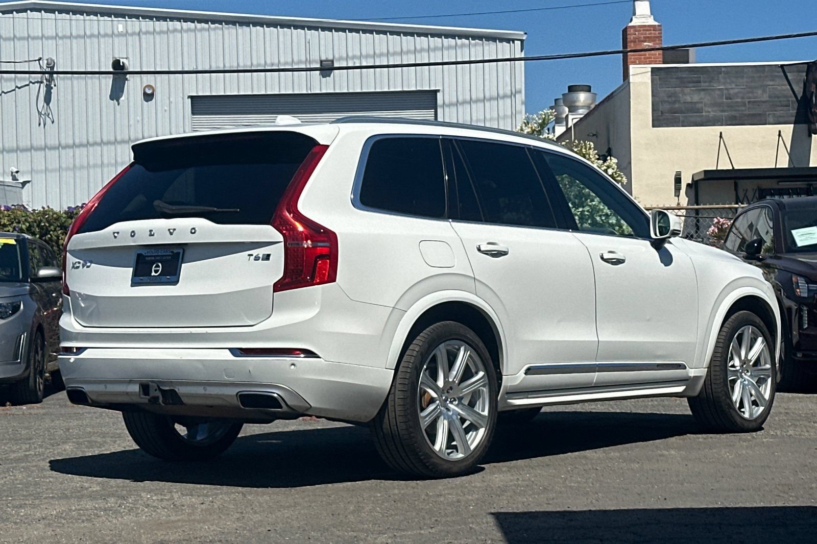 Used 2016 Volvo XC90 T6 Inscription AWD/4WD image 2