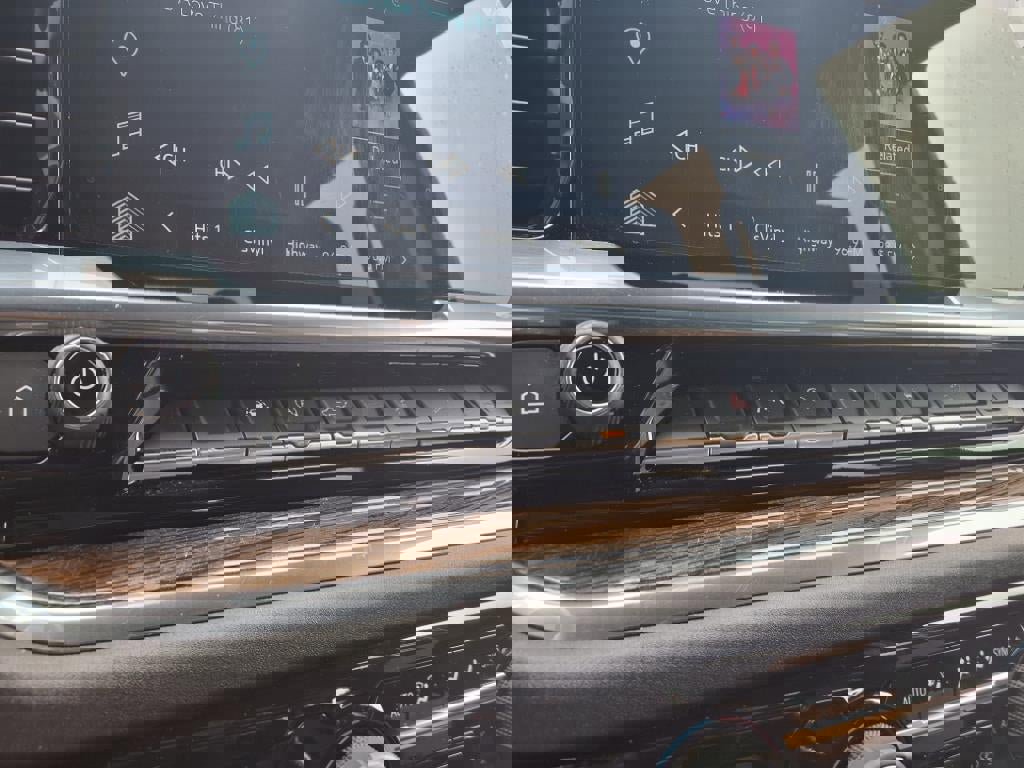 Used 2023 Chevrolet Silverado 1500 LT Trail Boss w/ Protection Package image 14