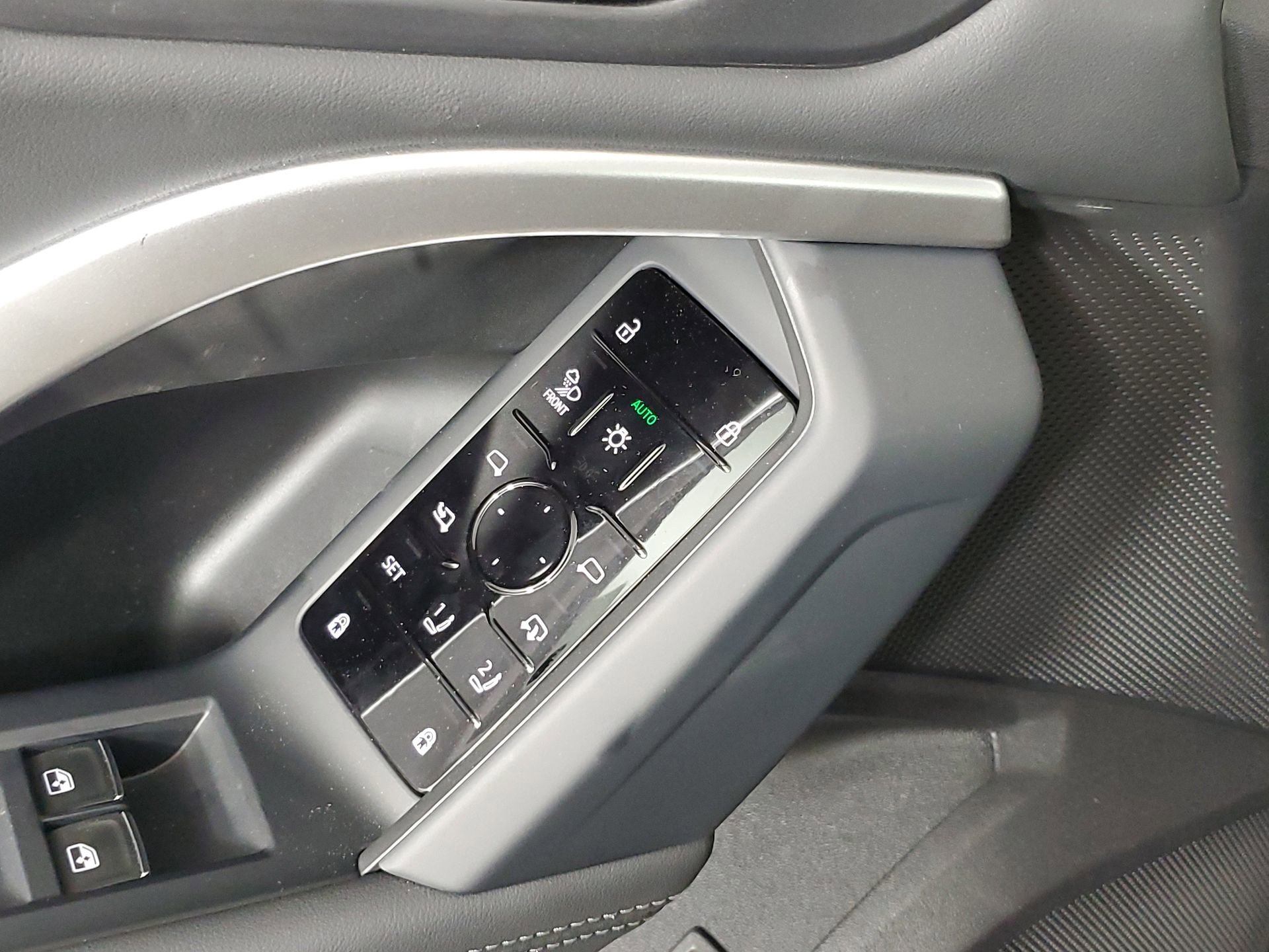 New 2026 Audi Q5 Premium Plus image 29